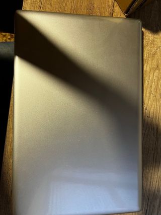 Portátil Plata y Negro