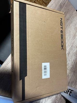 Portátil Plata y Negro