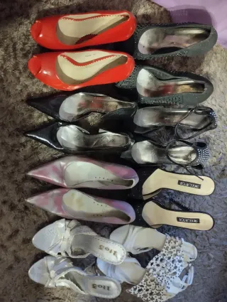 Lote 14 pares Zapatos Mujer Negro y Rojo números 3