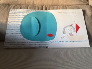 Dentro de nuestra mamá (Spanish Edition)