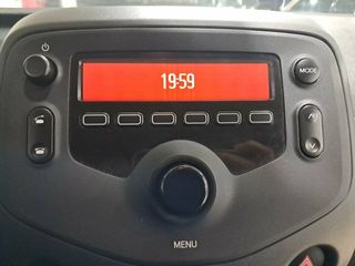 Toyota Aygo 1.0 70 x-play