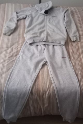 Chándal gris hombre