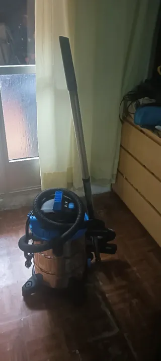 Aspirador Industrial Vacmaster