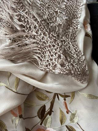 Manton Manila Seda Rosa y Beige.....