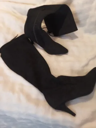 Botas altas tacón negras