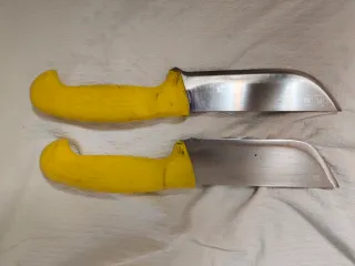 2 Cuchillos Carnicero Mango Amarillo