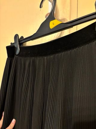 Pantalón Zara Plisado Pirata Talla M