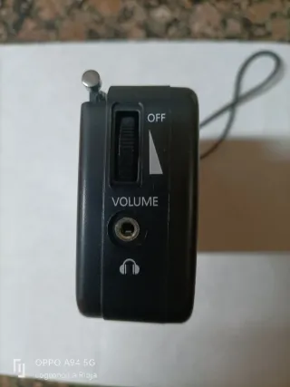 Radio Portátil Baijiali FM/AM KK218 Negra