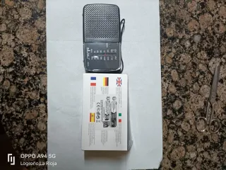 Radio Portátil Baijiali FM/AM KK218 Negra