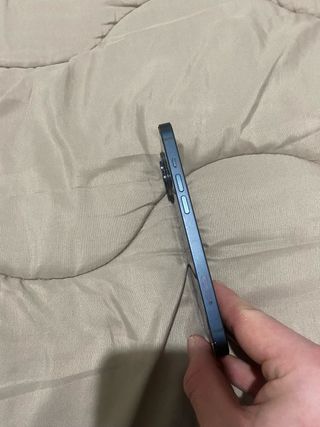 iPhone 14 azul para piezas