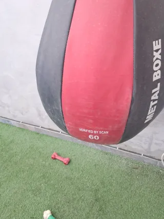 Pera Boxeo Metal Boxe Roja y Negra