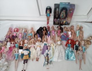 Lote de más de 70 Muñecas ¡Sólo CORREOS!