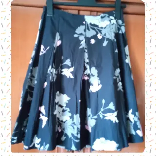 Falda Mango floral talla 38