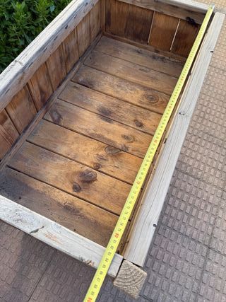 Huerto Urbano de Madera