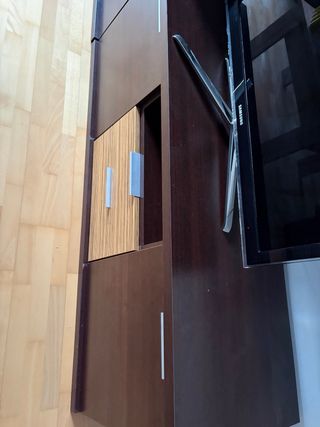 Mueble TV moderno cajones y puertas