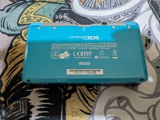 Nintendo 3DS Aqua Blue + Cargador