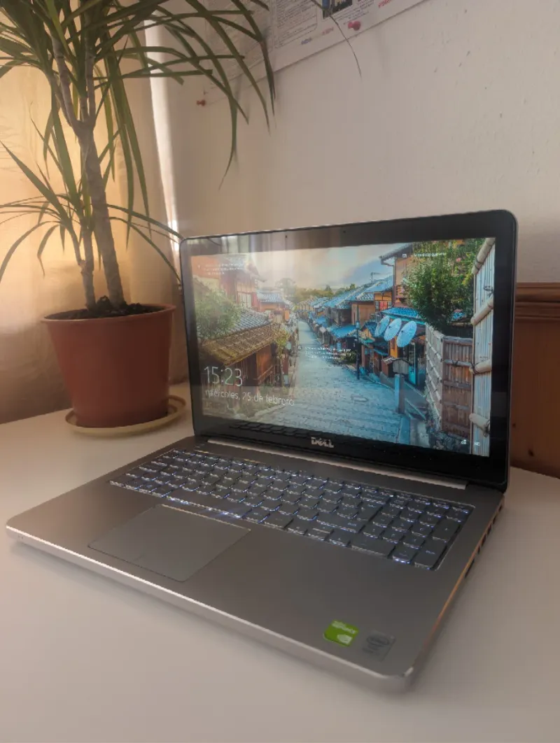 Dell Inspiron 7537 Portátil Plata/Negro afbeelding 6