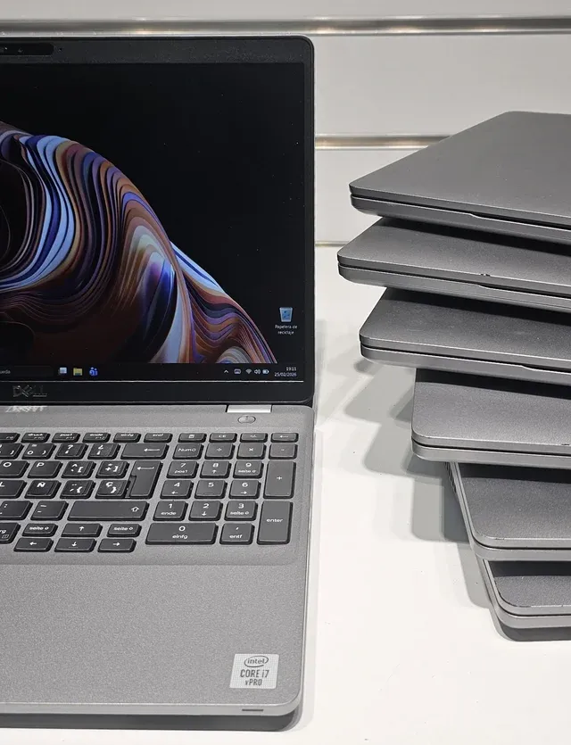 Dell Latitude 5511 i7-10850H 16GB RAM 512GB SSD afbeelding 7
