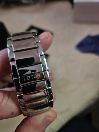 Reloj Lotus Azul y Plateado