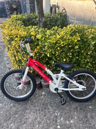 Bicicleta Monty 103 Roja y Blanca