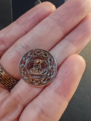 Pendientes Chanel Dorados y plateados