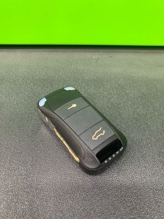 LLAVE CARCASA PORSCHE CAYENNE NUEVA Y ORIGINAL