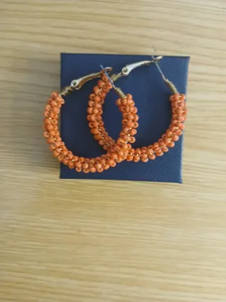 Pendientes Aro Naranja y Dorado .Tamaño  5cm.