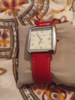 Reloj Roberto Torretta Correa Roja y Plata