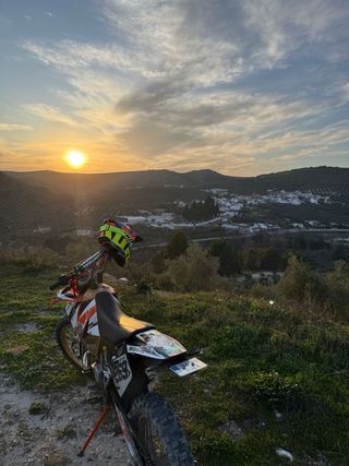 KTM Enduro Moto de Campo