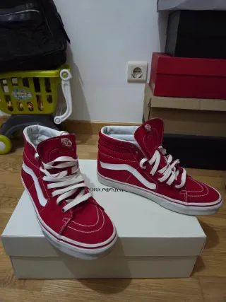 Zapatillas Vans Rojas