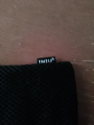 Funda INIU para smartphone