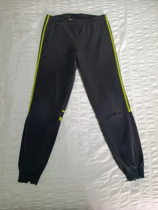 Pantalón Adidas Challenger Negro y Verde