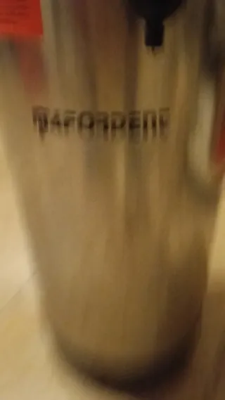 DEPÓSITO DE AGUA DESTILADA