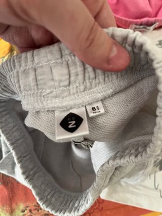 Lotto abbigliamento bimba 6 anni