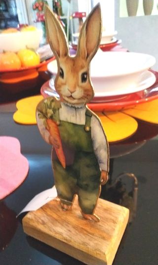 Coniglio decorativo in latta