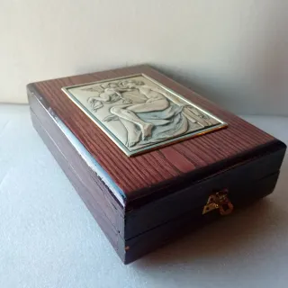 Scatola portagioie in legno con decoro