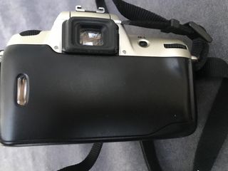 Cámara Nikon F60 con objetivo AF Nikkor 35-80mm