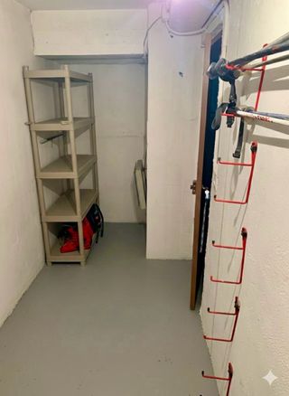 GARAJE + TRASTERO > VIELHA-BAQUEIRA /OPC. VIVIENDA