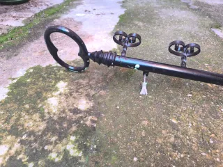 Perchero estilo llave antigua