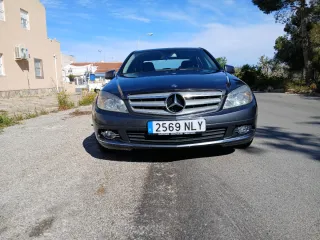 Mercedes-Benz Clase C 2011