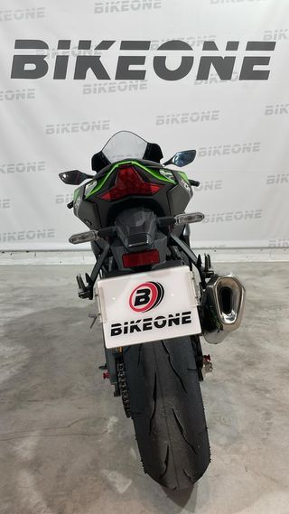 Kawasaki ZX 10R - 2025 - 297 km