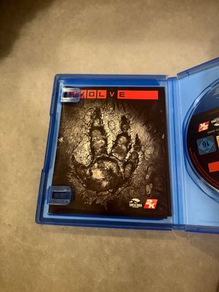 PS4 Evolve Shooter 2K
