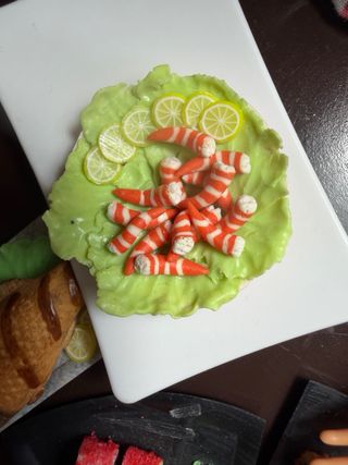 Comida Barbie Sylvanian Gambas