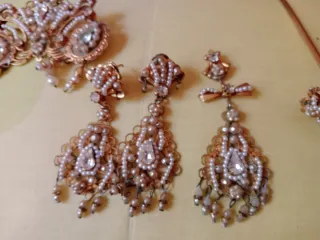 Aderezo Fallera joven Oro y Perlas antiguo