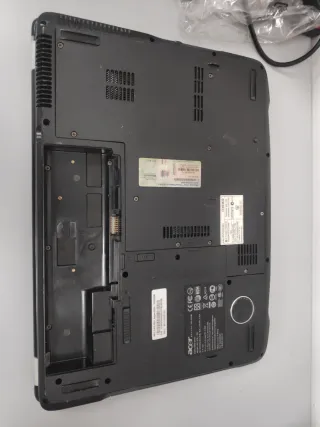 Portátil Acer Aspire 5920