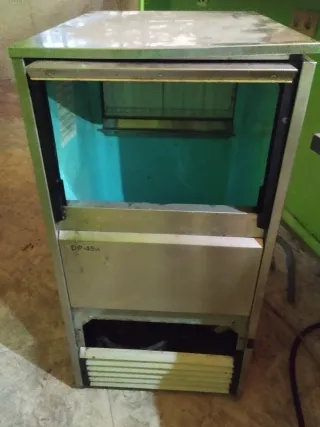 Máquina de Hielo Profesional ITV Delta DP-45W