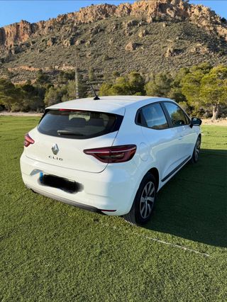 Renault Clio 2023
