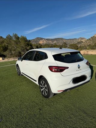 Renault Clio 2023