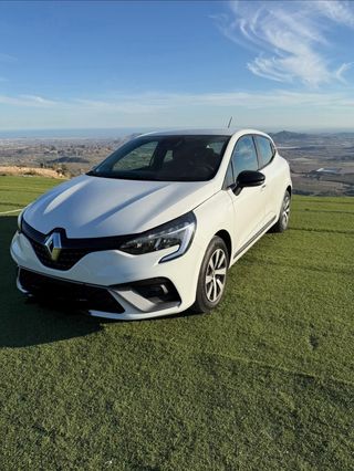 Renault Clio 2023