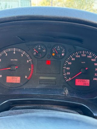 SEAT Leon 2001 gasolina 1.6 105cv